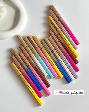 خط چشم و سایه ابرنگی تایلامی