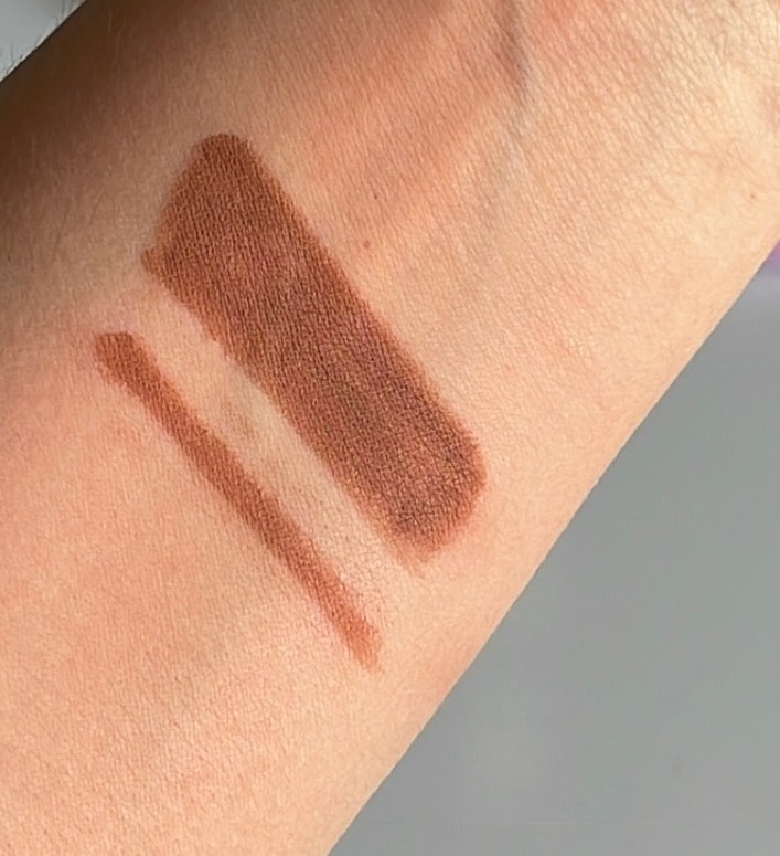 خط لب گلدن رز۵۳۹