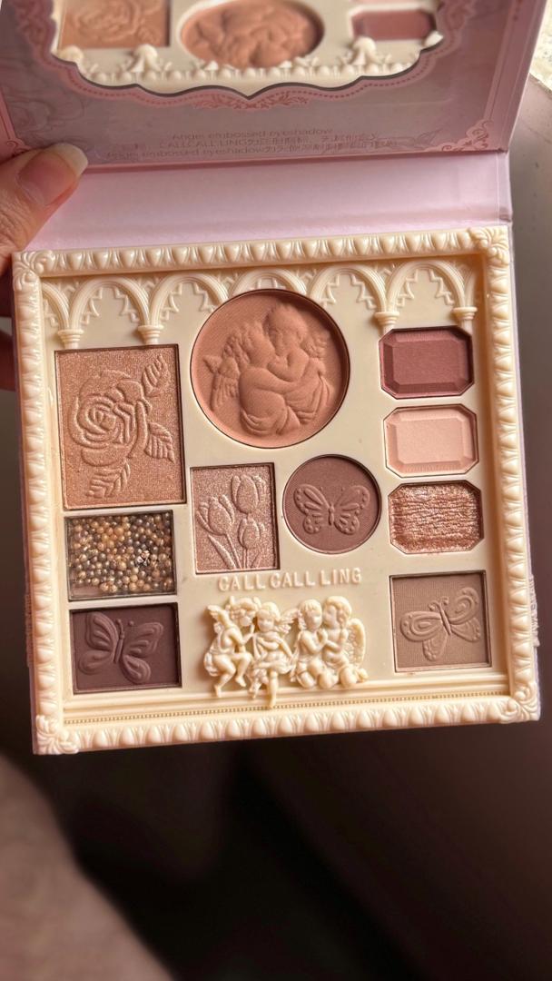 پالت سایه اشرافی